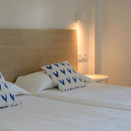 Hostal Jakiton Palmanova Kültér fotó