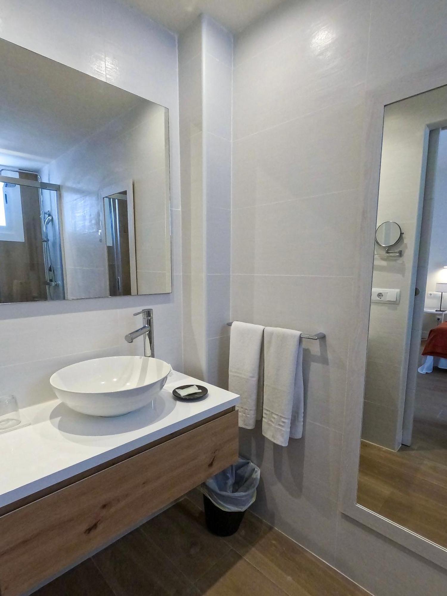 Hostal Jakiton Palmanova Kültér fotó