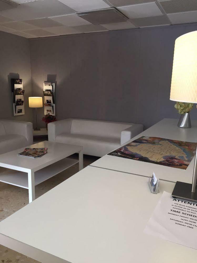 Hostal Jakiton Palmanova Kültér fotó