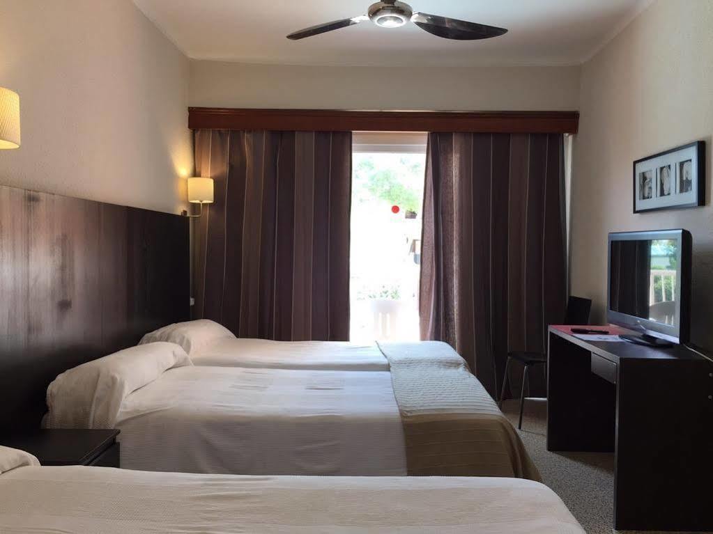 Hostal Jakiton Palmanova Kültér fotó